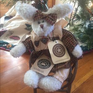 Boyd’s bear bunny rabbit Frangelica